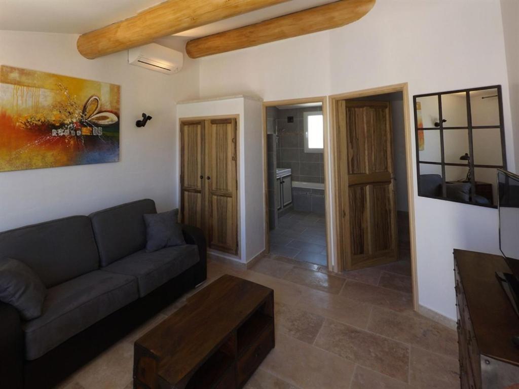 Mas Dansavan Chambres D'Hotes Oppède Exteriör bild